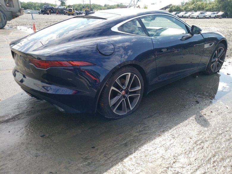 Jaguar f type 2021