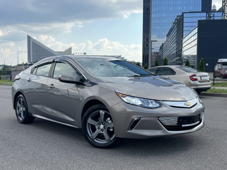 Chevrolet Volt 2