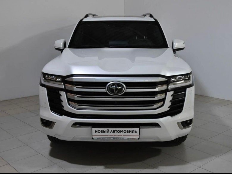 Новый toyota land cruiser 300