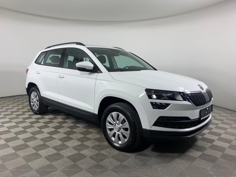 Skoda karoq 2021 белый