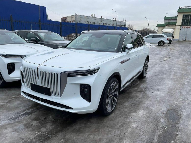 Китайский Роллс Ройс Hongqi