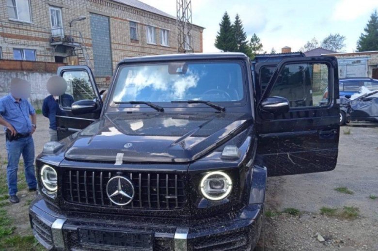 Mercedes benz amg g 63