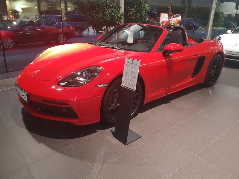 Машина за 1000000