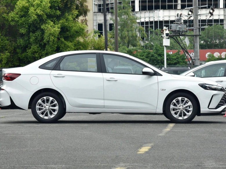 Chevrolet monza 2024