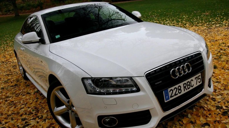 Машина Ауди а5