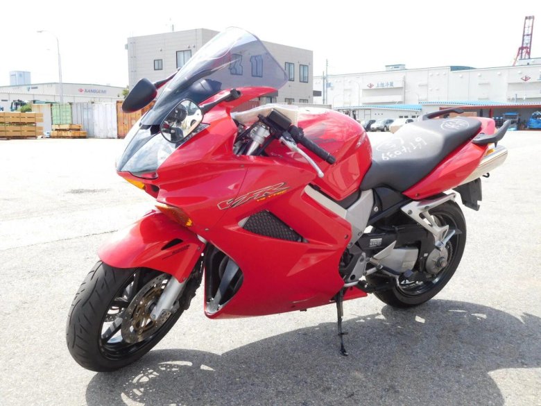 Хонда 800 кубов