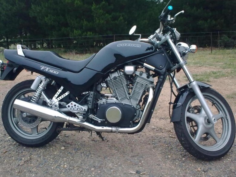 Suzuki vx800
