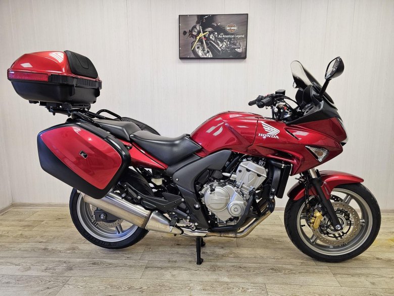 Хонда спорт турист 600