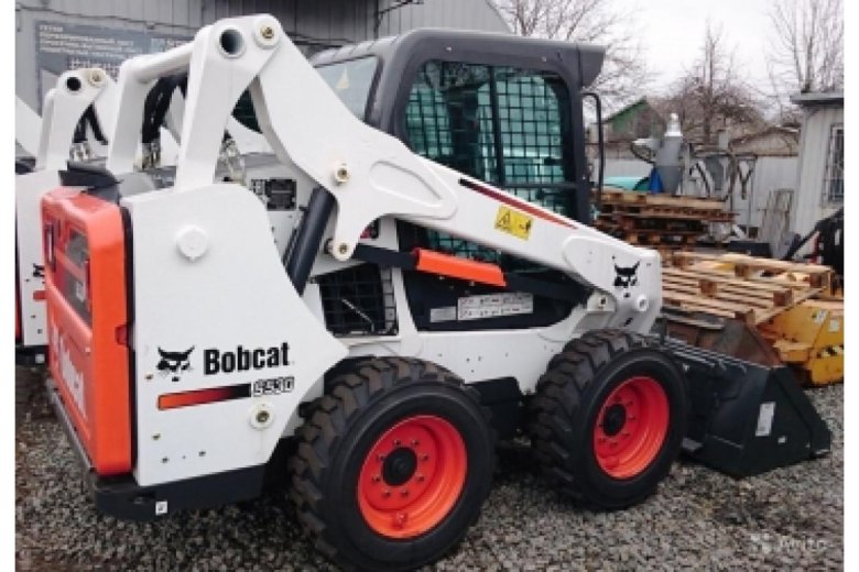 Мини-погрузчик Bobcat s530