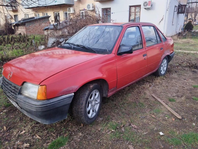 Опель аскона седан 1987