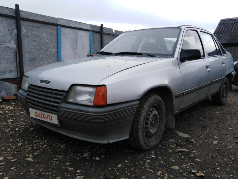 Опель кадет e 1.3 MT 1985