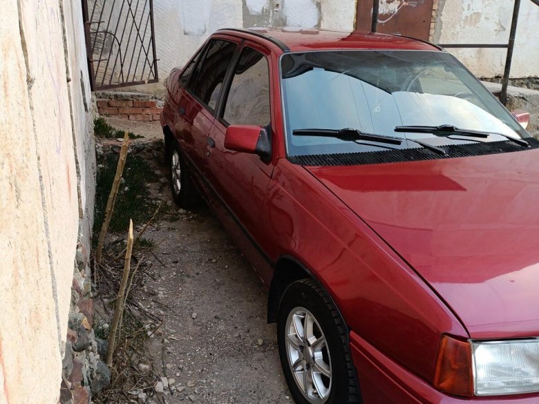 Opel kadett 1993 универсал