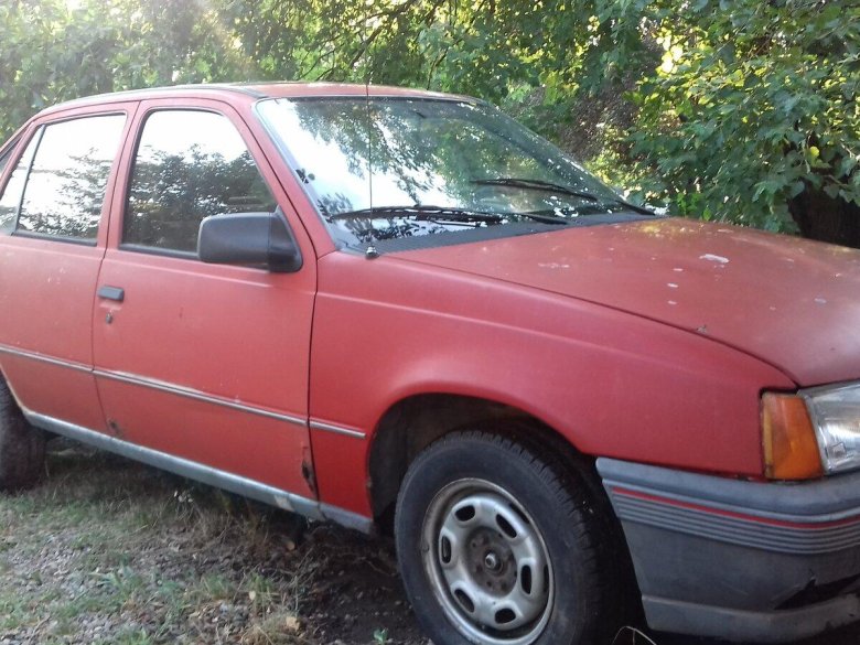 Опель кадет 1986 седан