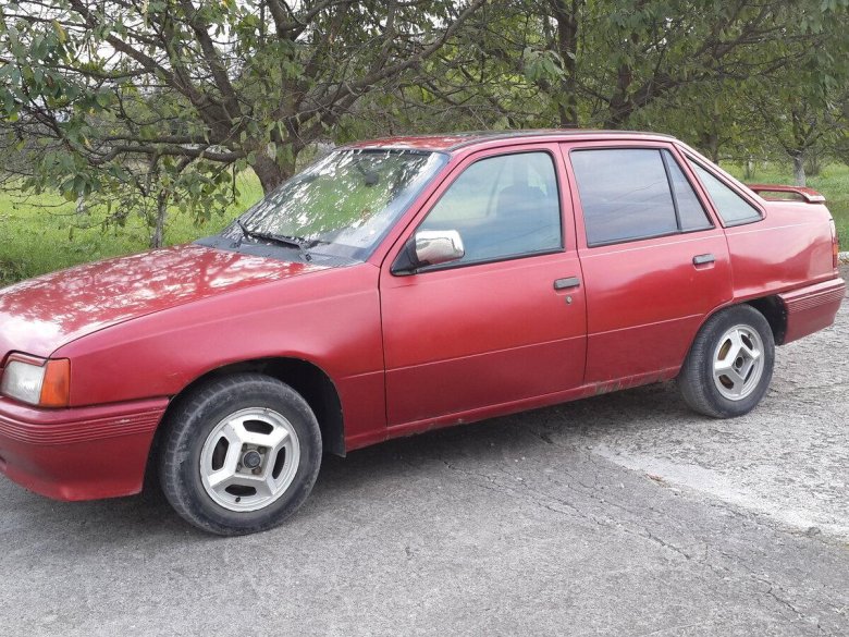 Опель кадет 1986 седан