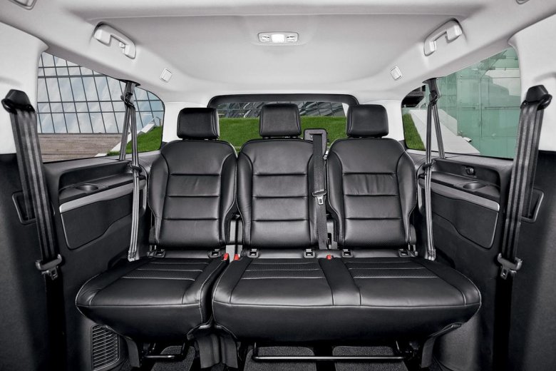 Опель Зафира 2022