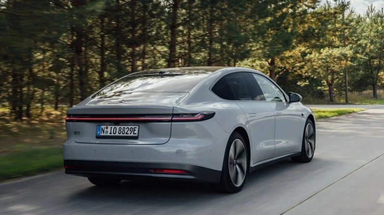 Nio et 7 электромобиль