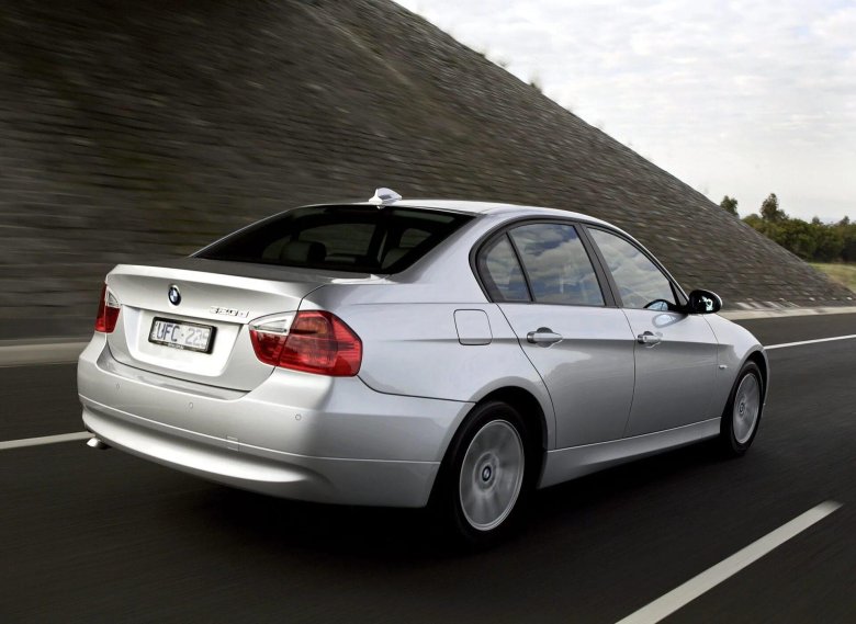 BMW 3 седан 2005