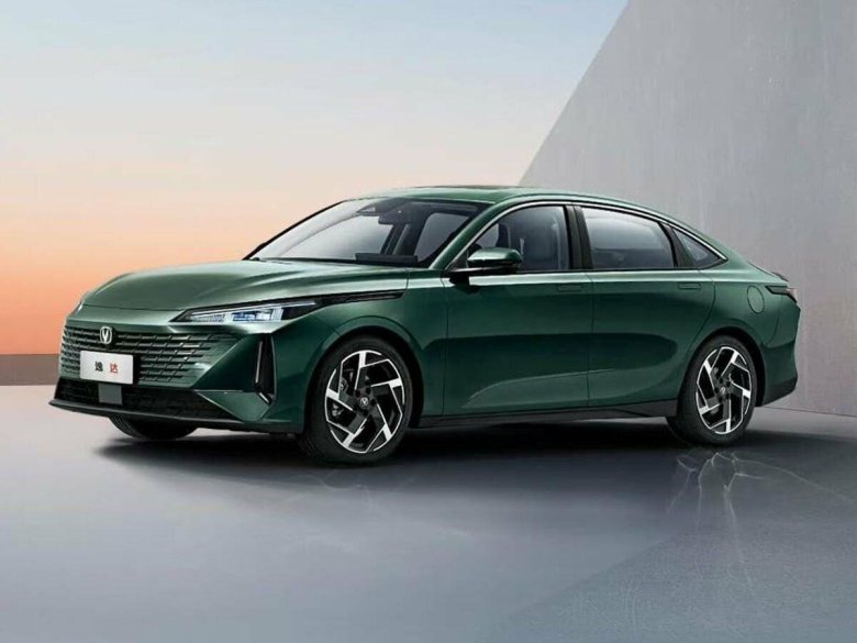 Changan Lamore зеленый цвет