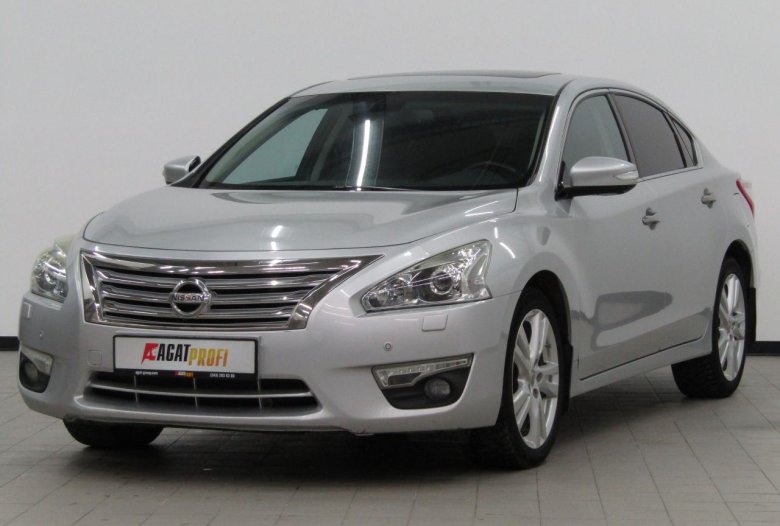 Nissan teana 2014