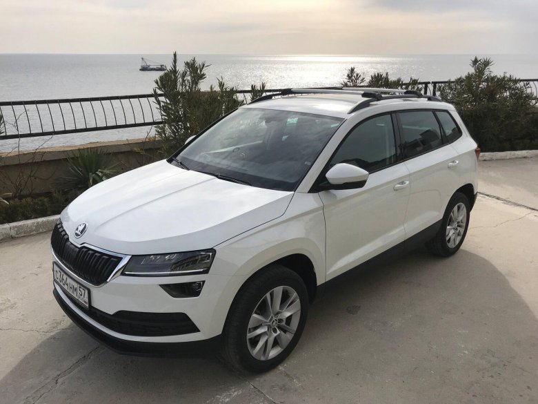 Шкода Карок 2021 белый