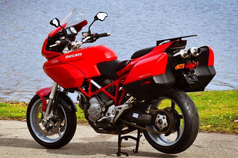 Ducati multistrada 1000 ds