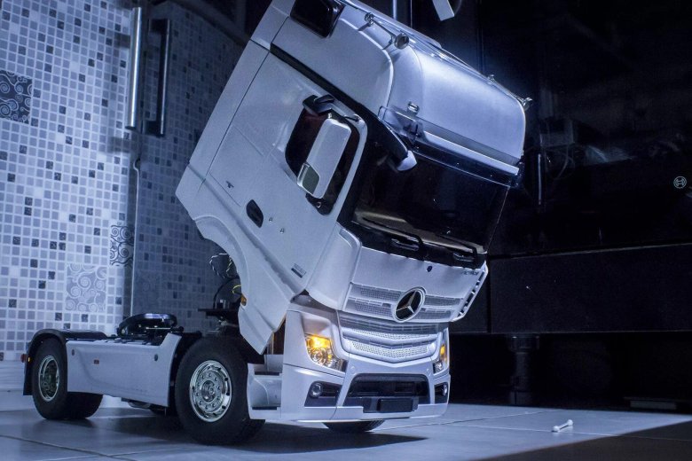 Mercedes-Benz Actros