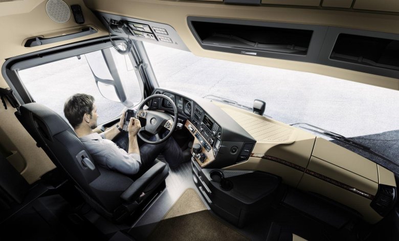 Mercedes Benz Actros 2016 салон