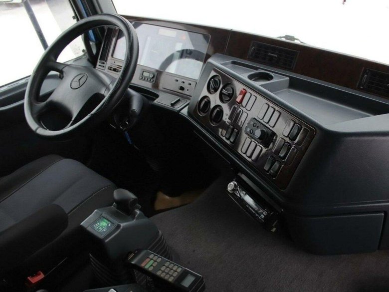 Мерседес Бенц Актрос 1840