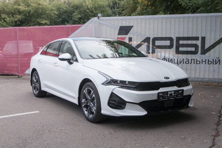 Kia k5 2021 белая