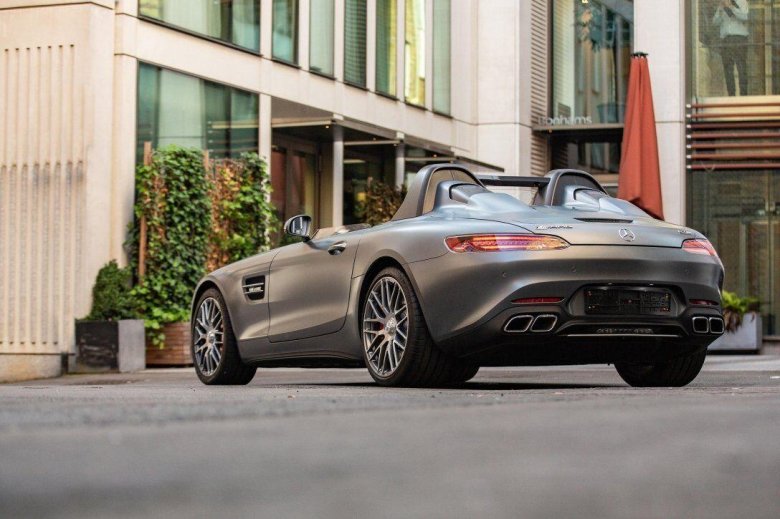 Мерседес спорткар