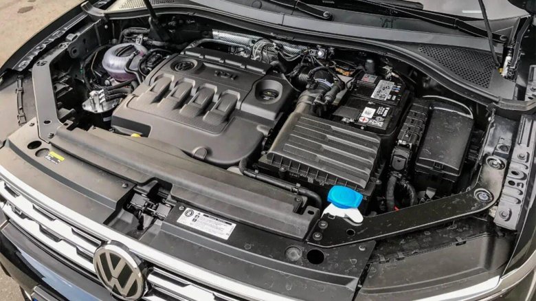 VW Tiguan 2013 под капотом