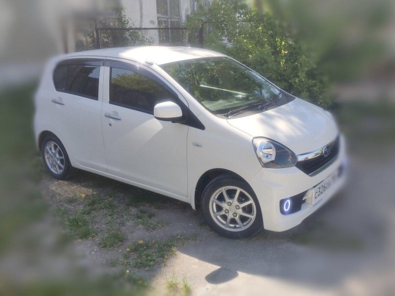 Daihatsu mira 2015