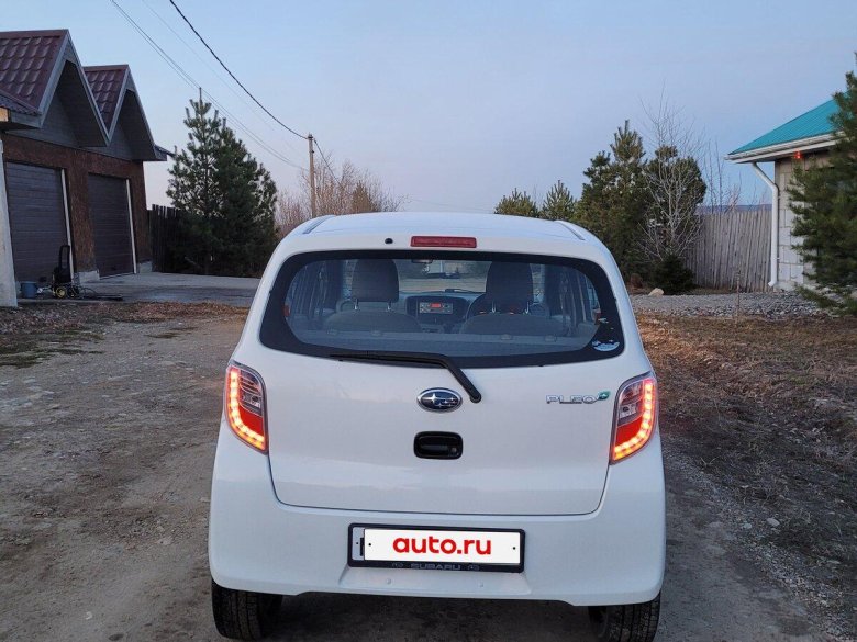 Subaru pleo plus