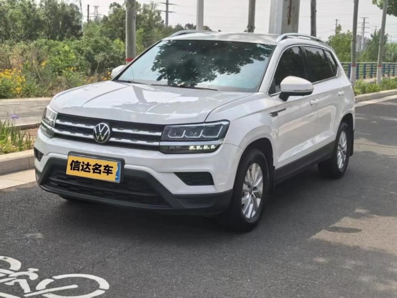 Автомобиль volkswagen