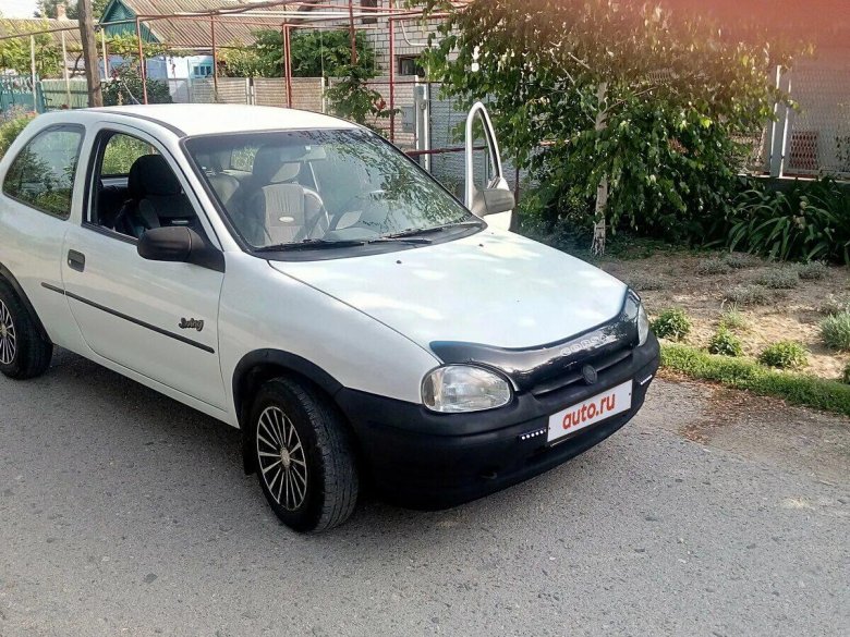 Опель корса 1994 года