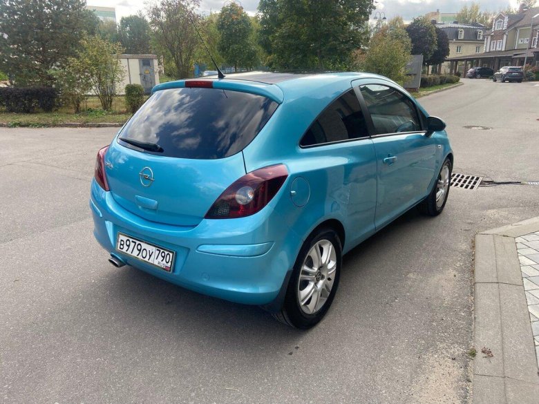 Opel corsa 2011