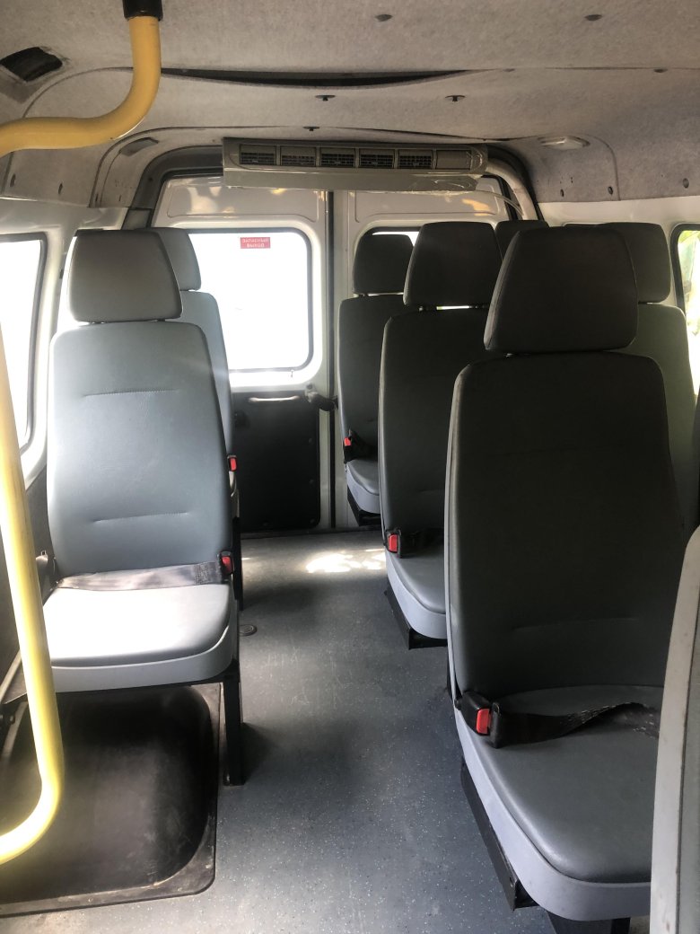 Автобус ГАЗ-32212