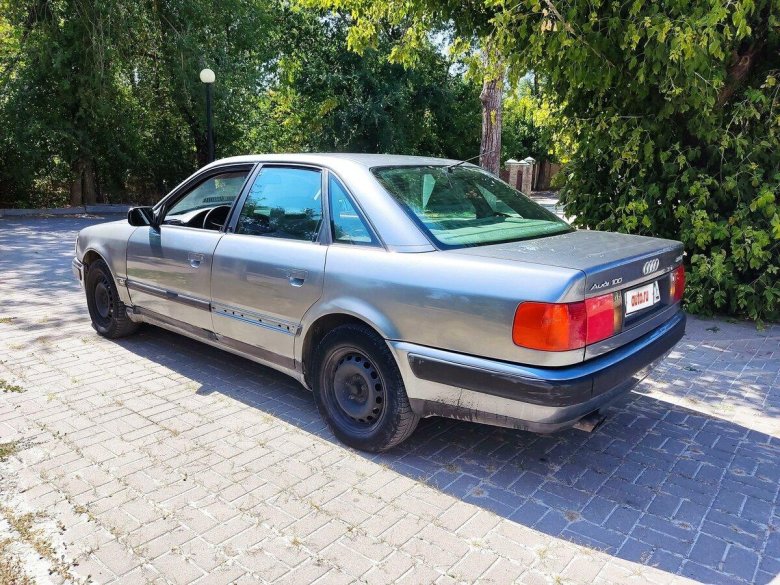 Audi 100 1992
