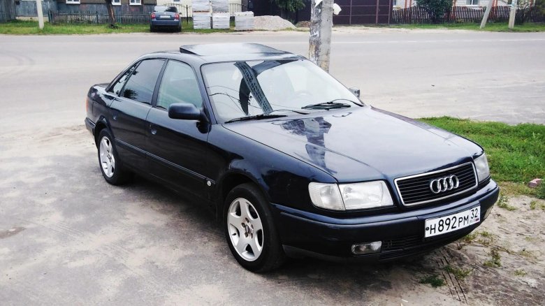 Ауди 100 с4