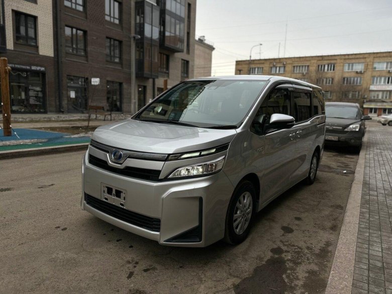 Toyota voxy iii