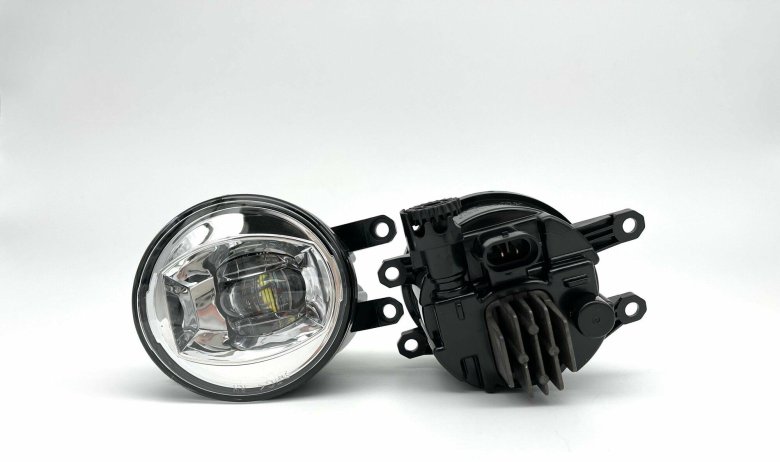 Противотуманные фары на тойота аурис диодные