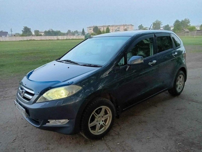 Ниссан ноут 2009 года