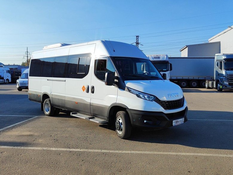 Новый микроавтобус ивеко дейли