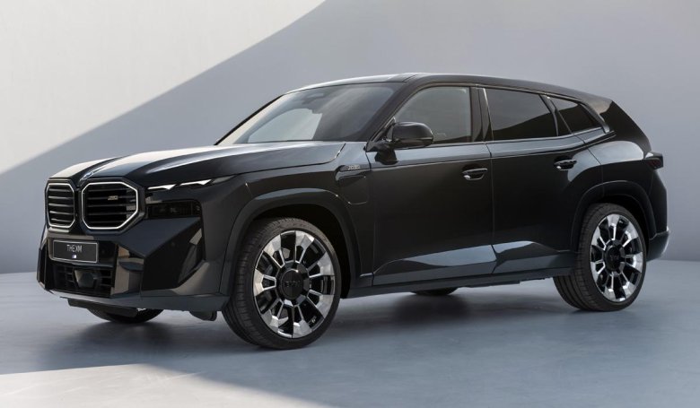 BMW XM 2023