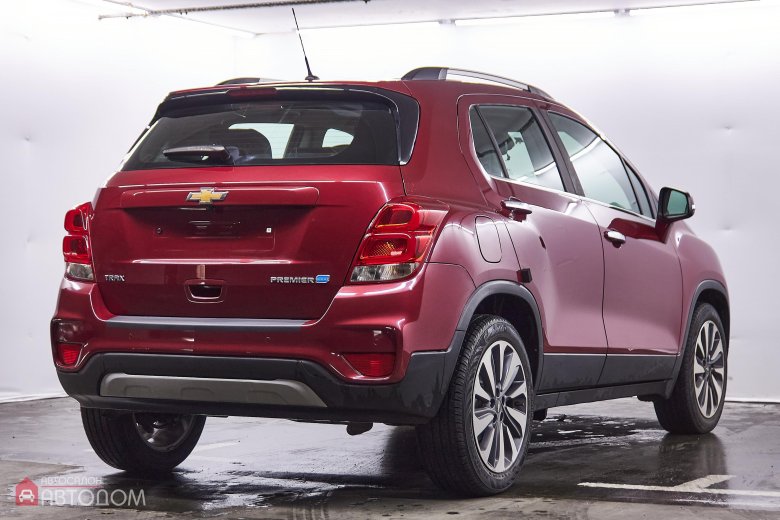 Шевроле трекер 2018