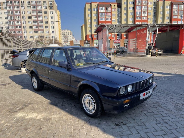 BMW 320 1983