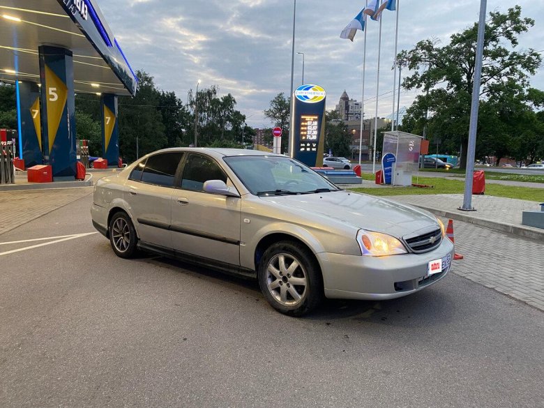 Chevrolet evanda 2006