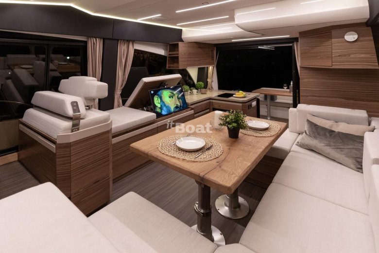 Яхта Гринлайн 33