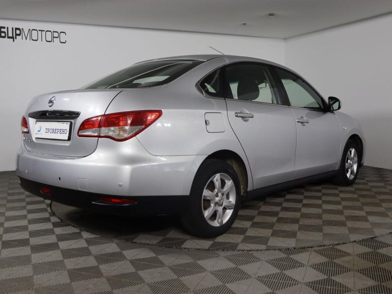 Nissan almera 2014