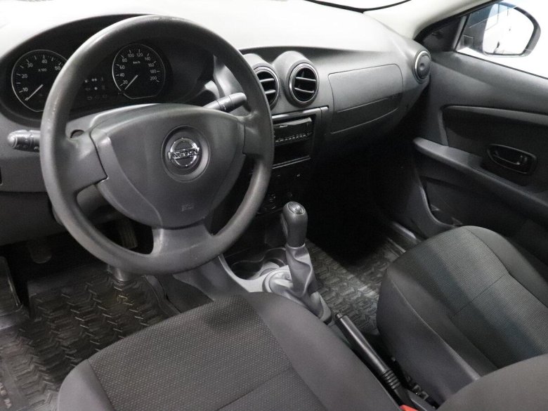 Ниссан альмера 2014 года